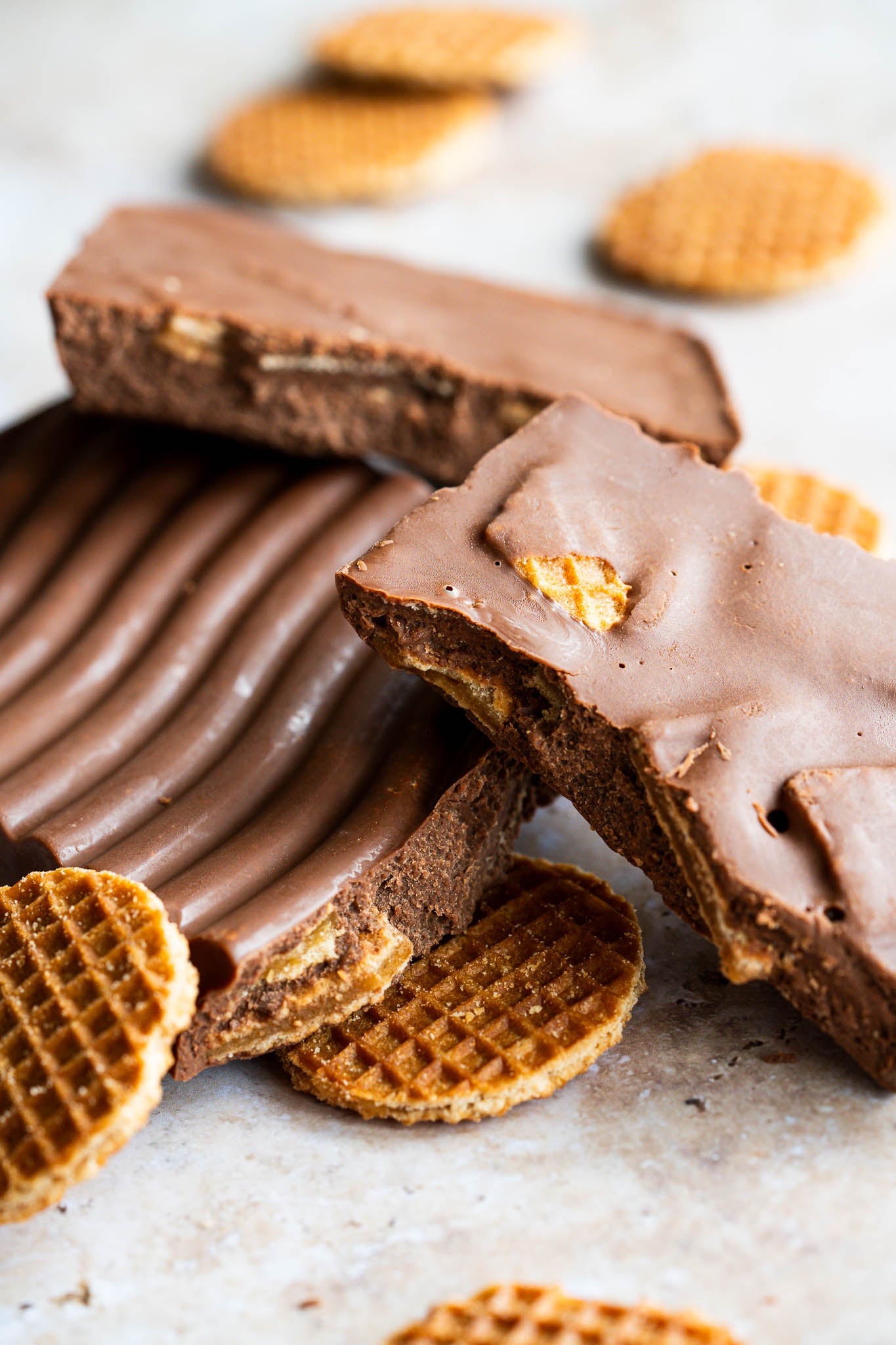 Ambachtelijke chocolade met stroopwafel | 300 gram