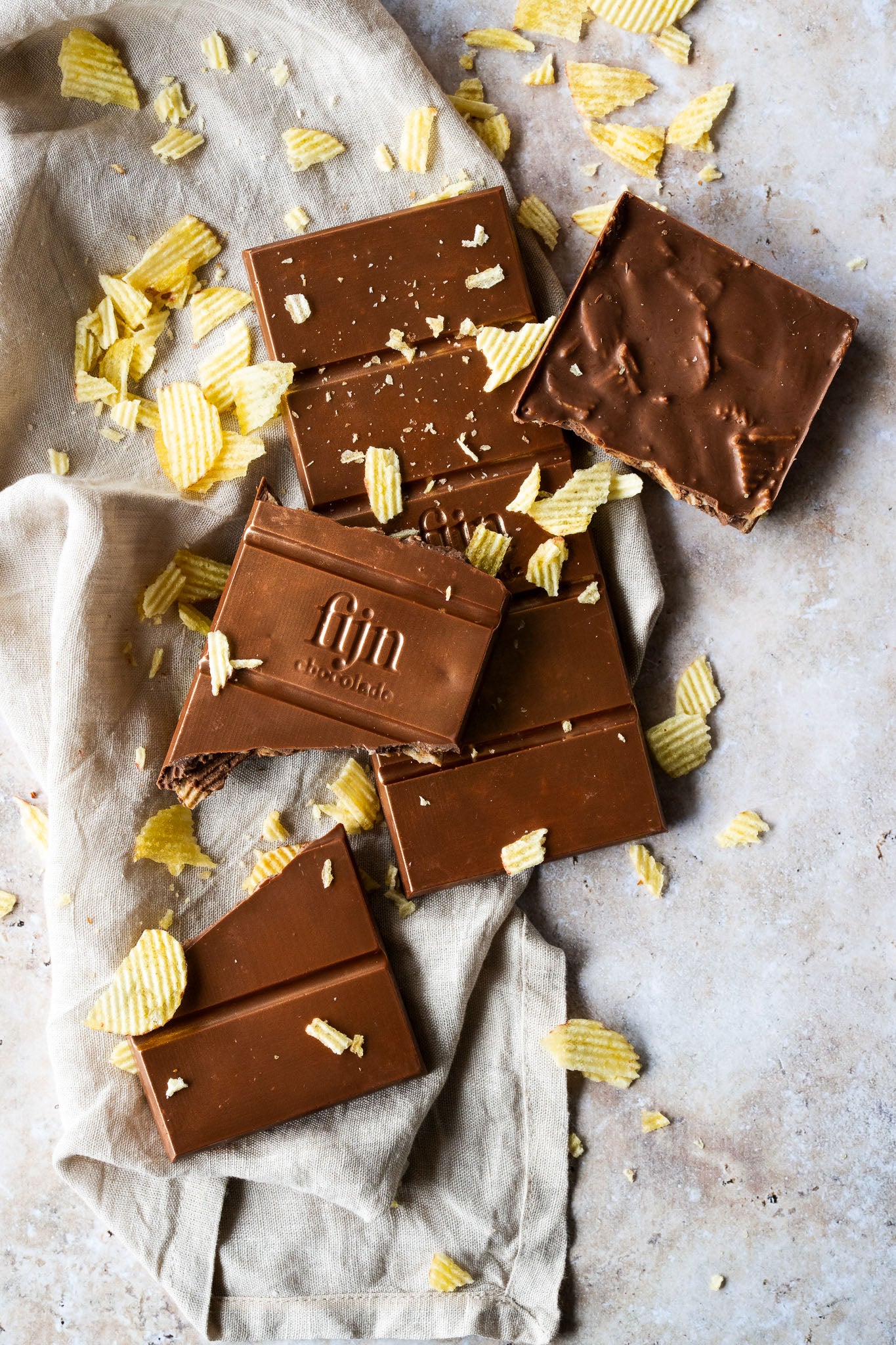 Cadeauzakje choco chips | melkchocolade met naturel ribbel chips