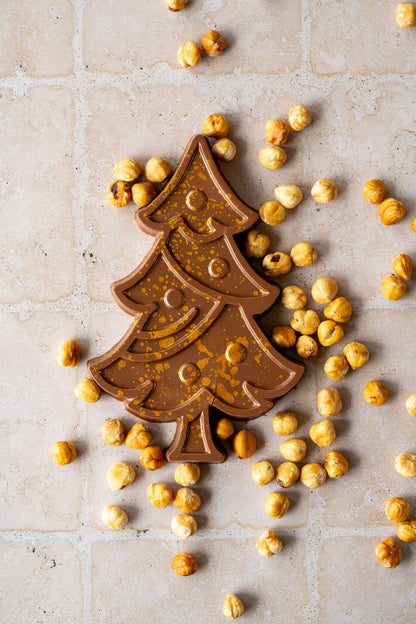 Ambachtelijke kerstchocolade | Kerstboom gevuld met rocher