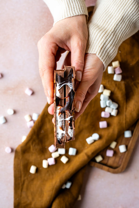 Ambachtelijk Paasei met hot chocolate | 275 gram