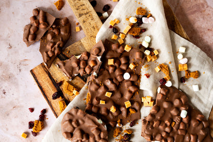 Rocky road | Winter edition | Fudge, cranberry, lotus & marshmallow