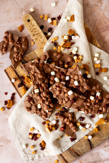 Rocky road | Winter edition | Fudge, cranberry, lotus & marshmallow