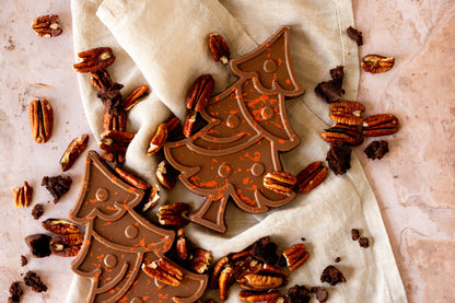 Ambachtelijke chocolade kerstboom | Pecan chocolade taart