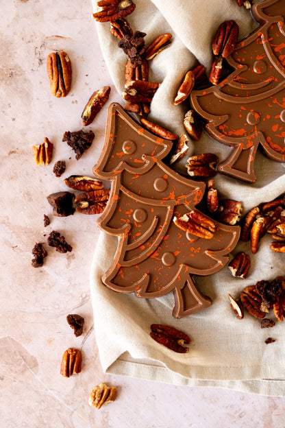 Ambachtelijke chocolade kerstboom | Pecan chocolade taart
