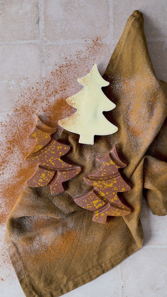 Kerstboom met chai latte vulling | 90 gram